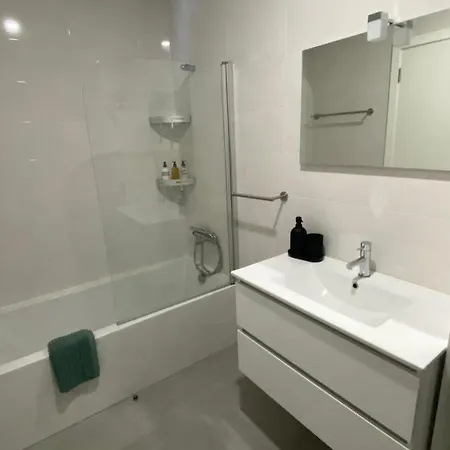 Feel Zen Apartment דירה נאזרה