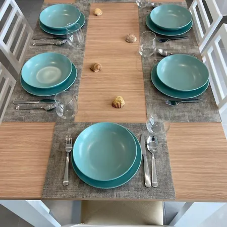 Feel Zen Apartment דירה *