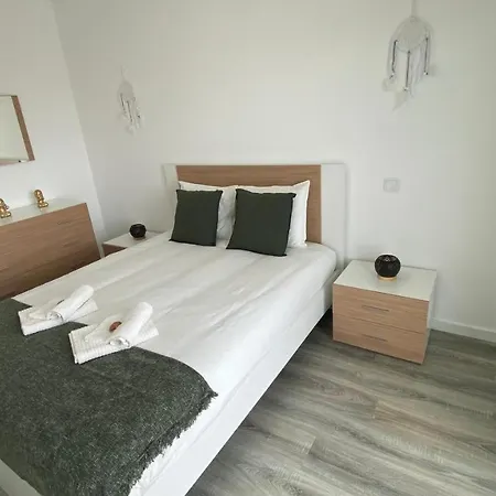 דירה Feel Zen Apartment *
